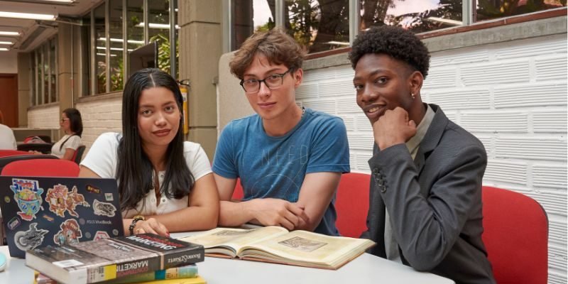 Estudiantes en la Universidad de Medellín